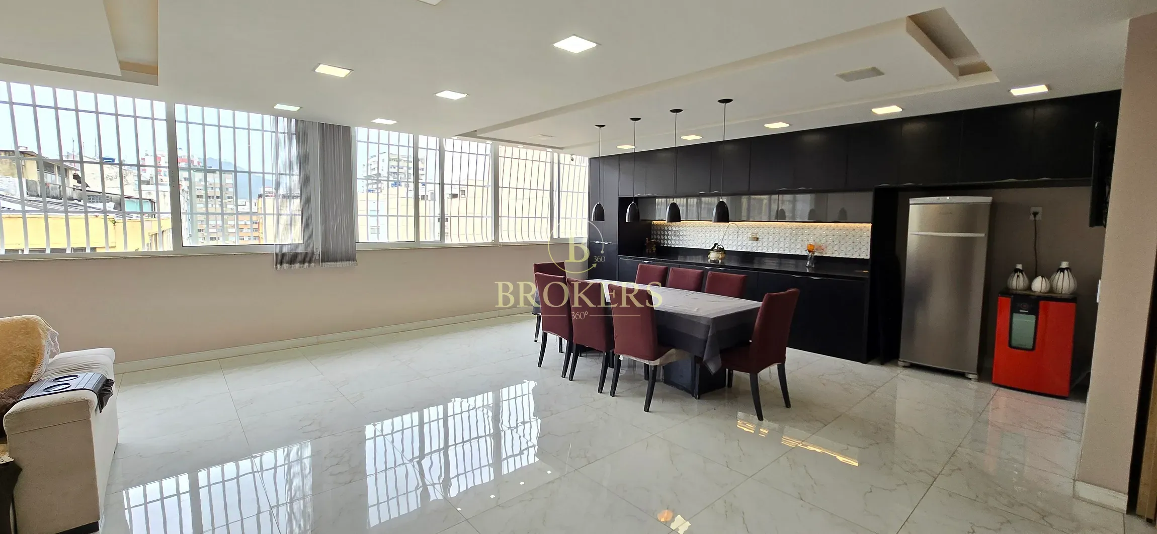 Apartamento espetacular, todo  modernizado à venda na Rua Figueiredo Magalhães, Copacabana, Rio de — foto 2