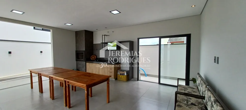 Casa com 3 suítes para venda e locação, com 245 m² no Condomínio Village Splendore em Pindamonhangaba/SP