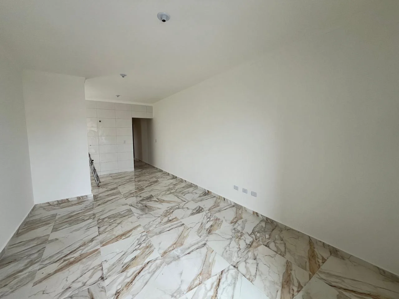 Apartamento térreo com quintal no Portal dos Eucaliptos em Pindamonhangaba 