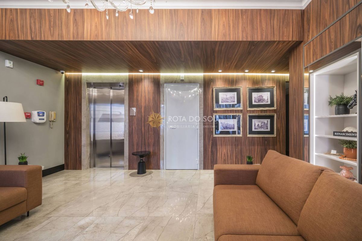 Residencial La Victoria apartamento 3 Suítes e 3 Vagas em Meia Praia Itapema SC