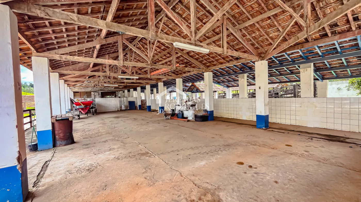 Fazenda com 2.808.000 m² - Caçapava/SP