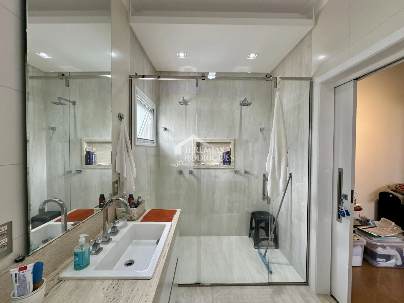 Casa com 4 dormitórios, 369 m² - Condomínio Terras de San Marco - Taubaté/SP.