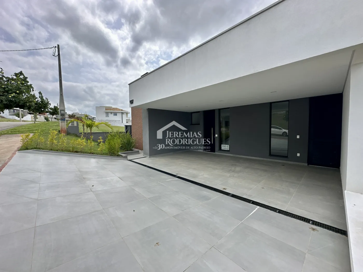 Casa para venda e locação com 3 suítes no Condomínio Cyrela Landscape em Taubaté/SP.