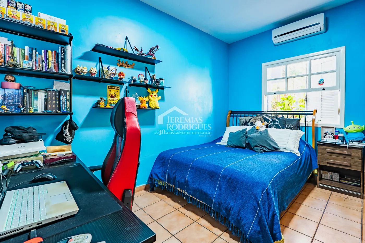 Casa com 3 dormitórios, 396 m² - Condomínio Village Paineiras - Pindamonhangaba/SP.