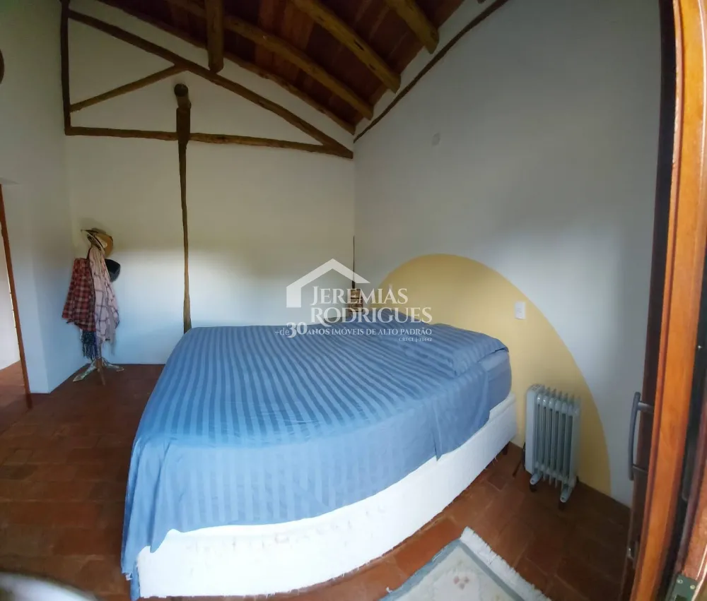 Casa com 4 quartos, 325 m² - Parque da Mantiqueira - Santo Antônio do Pinhal/SP