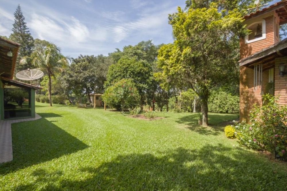 Sítio com 3 quartos, 59.895 m² no bairro Mandú em Pindamonhangaba/SP.
