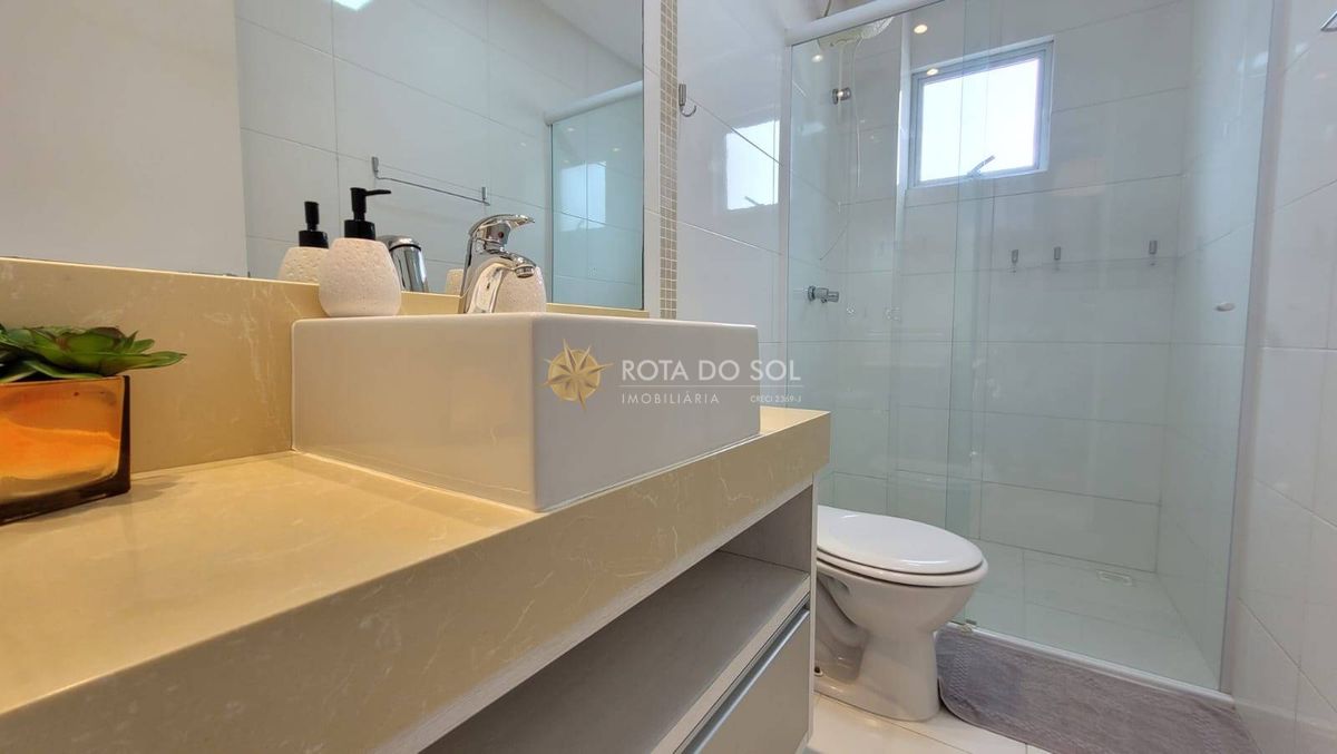 Kandinsky Apartamento 3 Suítes Meia Praia Itapema SC