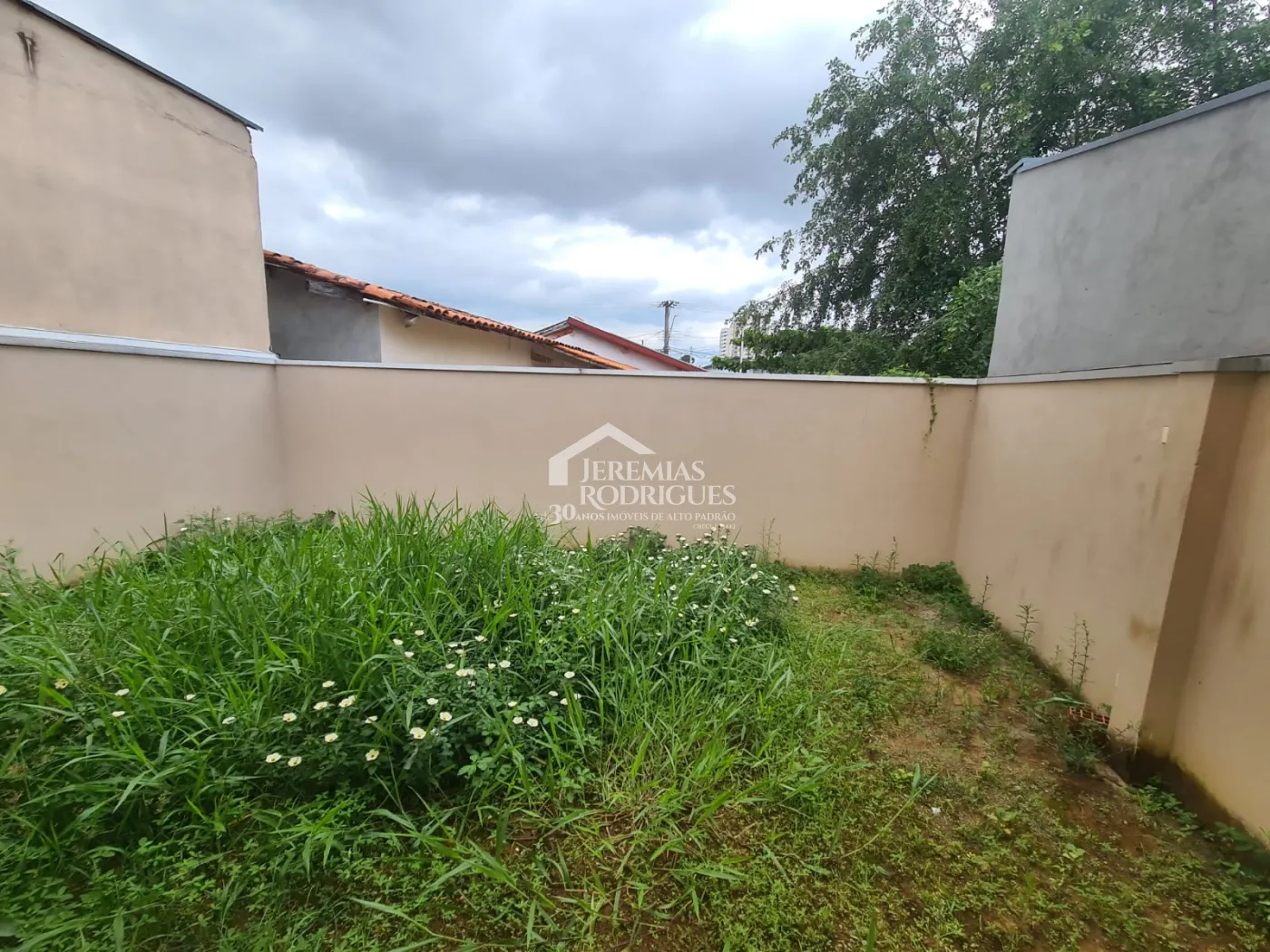Casa com 3 dormitórios, 154 m² - Condomínio Parque Esperança - Taubaté/SP.