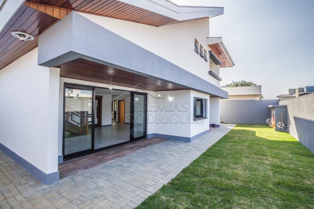 Casa à venda no Condomínio San Marco em Taubaté