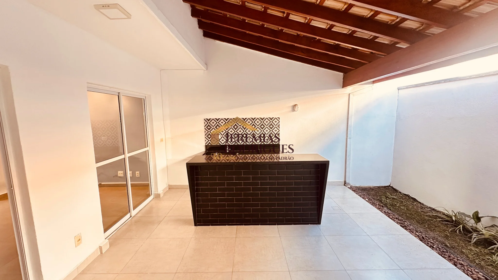 Casa para locação no Condomínio Reserva Anauá em Pindamonhangaba/SP