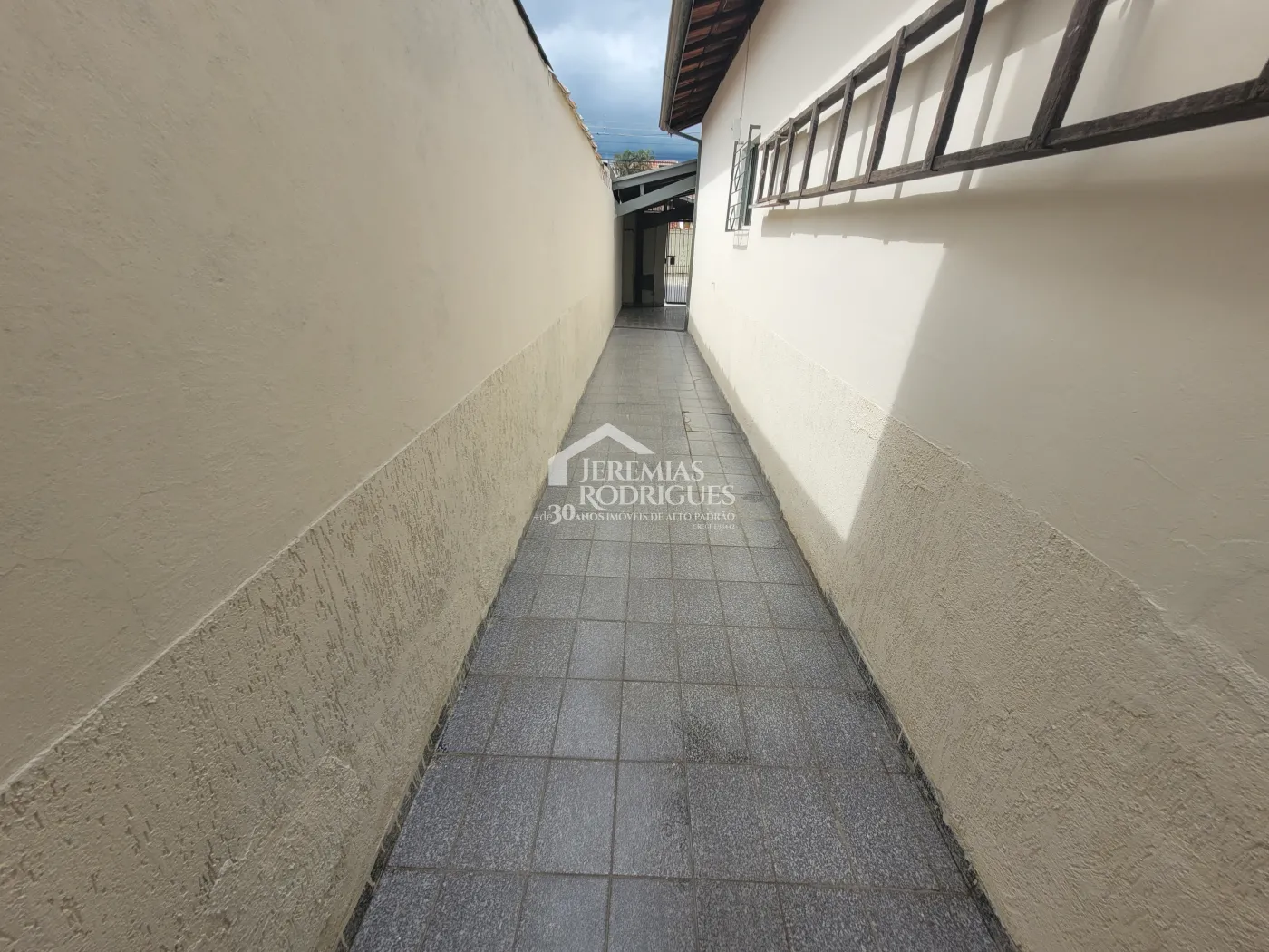 Casa para locação no Parque São Domingos em Pindamonhangaba/SP. — foto 24