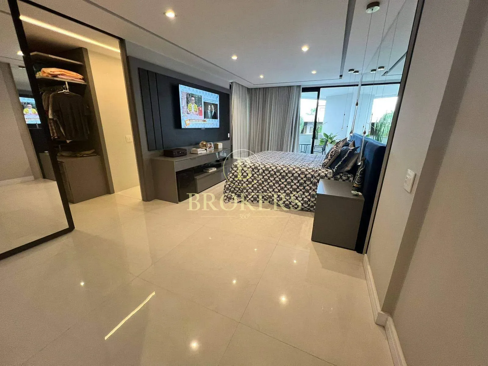 Design e luxo no Alphaville: Mansão triplex de 820m² com elevador, 5 suítes e lazer exclusivo por R — foto 7