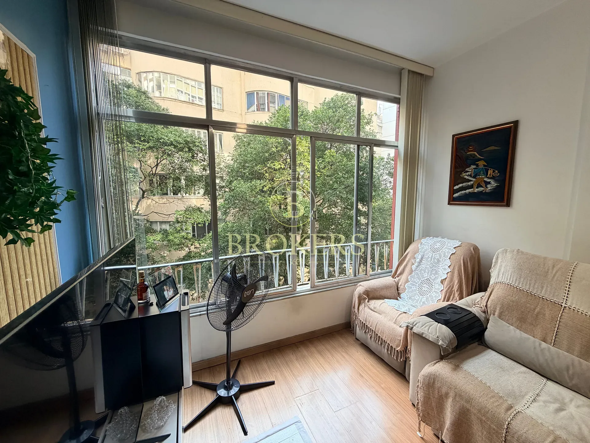 Apartamento à venda de 3 quartos com charme e praticidade a passos do metrô e da praia em Copacaban — foto 3
