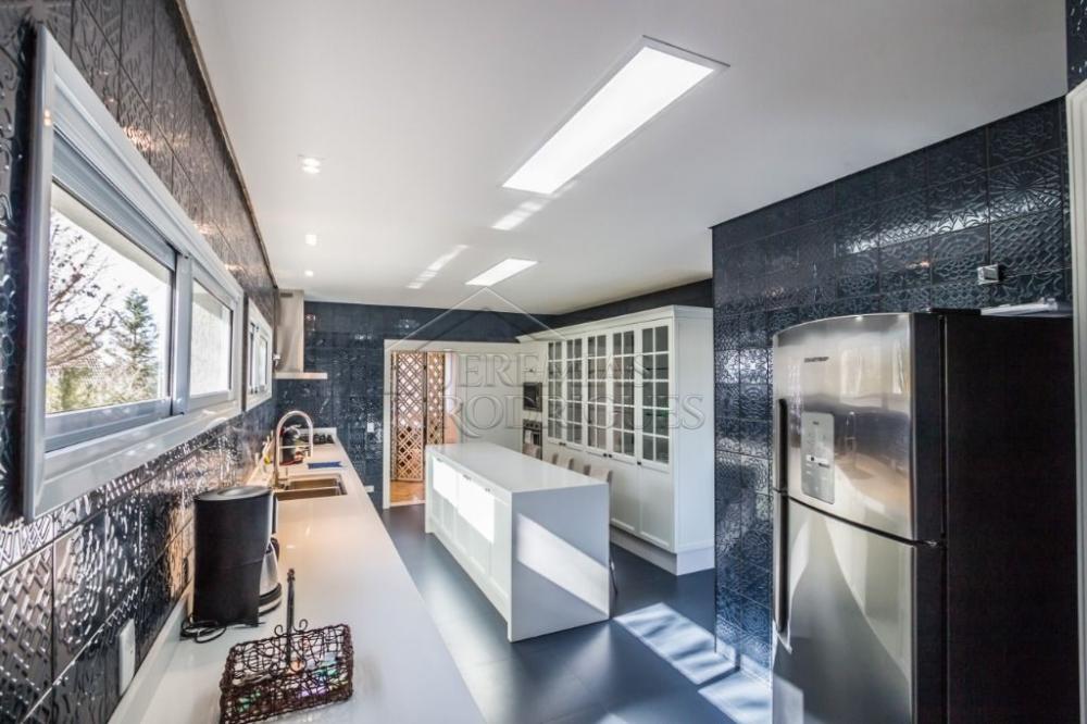 Casa à venda por R$ 6.800.000,00 - Campos do Jordão/SP