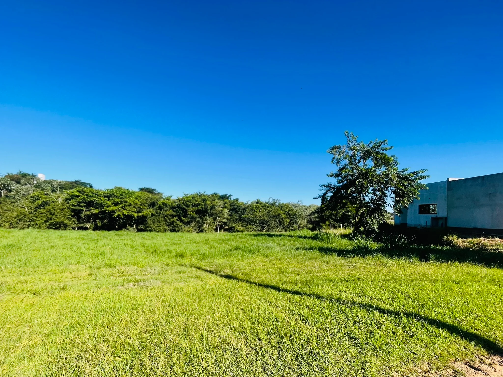 Terreno à venda com 1.500 m² no Condomínio Village da Serra em Tremembé/SP