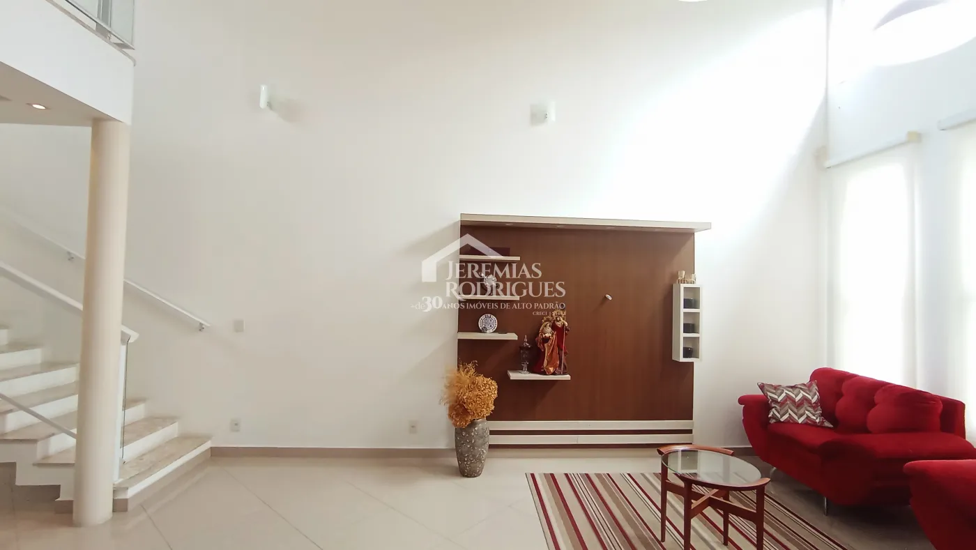 Casa para venda e locação com 4 dormitórios no Condomínio Jatobá em Tremembé/SP.