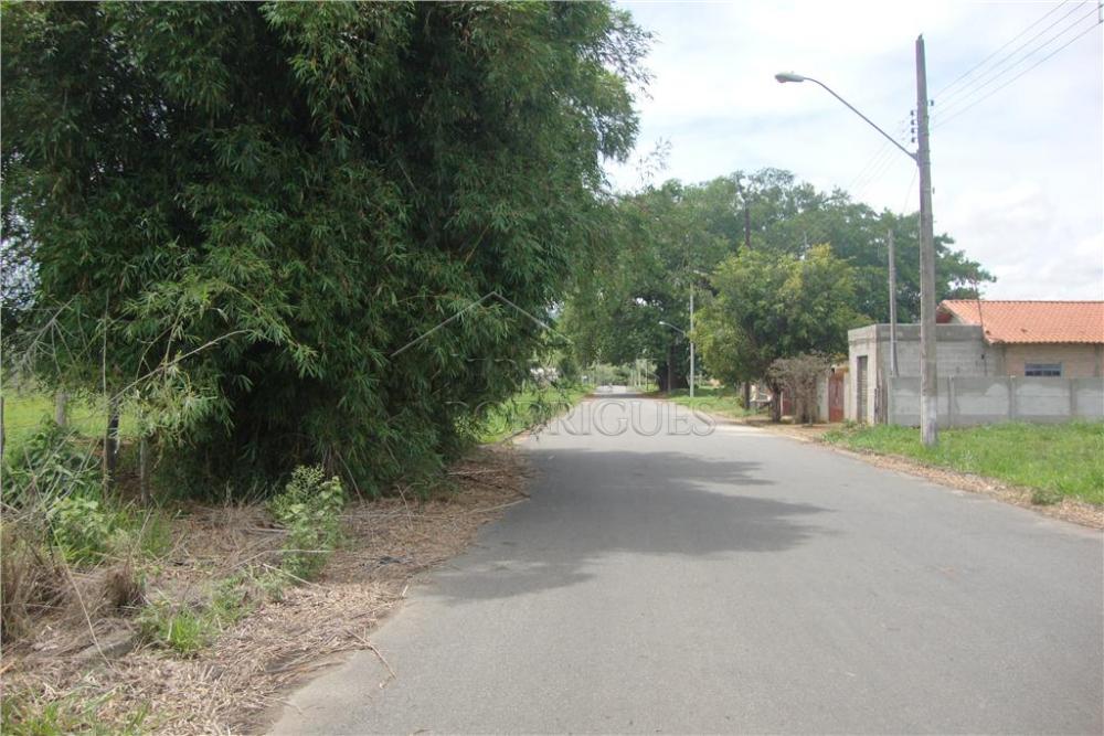 Área rural à venda com 123.247 m² no bairro Jardim Regina em Pindamonhangaba/SP.