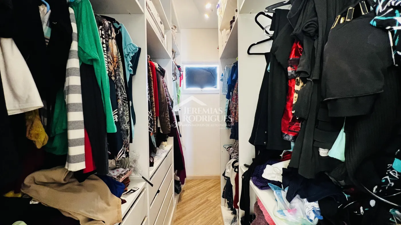 Apartamento à venda com 3 suítes, 146 m² no Edifício Vert Residence em Taubaté/SP