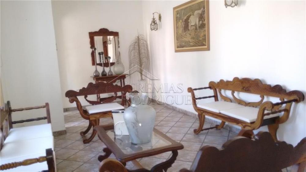 Casa com 3 quartos, 270 m² - Independência - Taubaté/SP