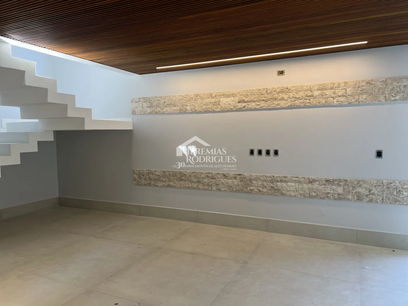 Casa com 4 suítes, 320 m² - Condomínio Taubaté Village - Taubaté/SP.