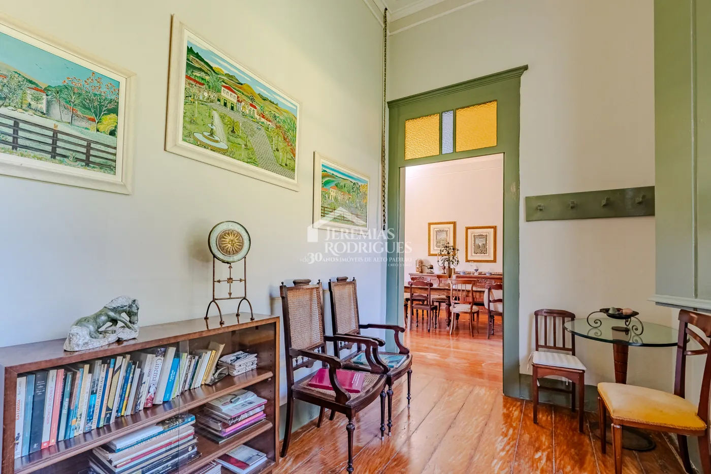 Fazenda à venda com 919,6 hectares em Cachoeira Paulista/SP.