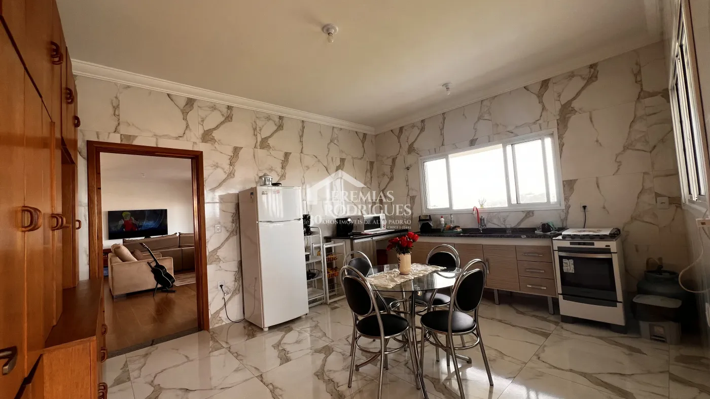 Casa com 3 dormitórios, 307 m² - Condomínio Campos do Conde Taubaté - Taubaté/SP.