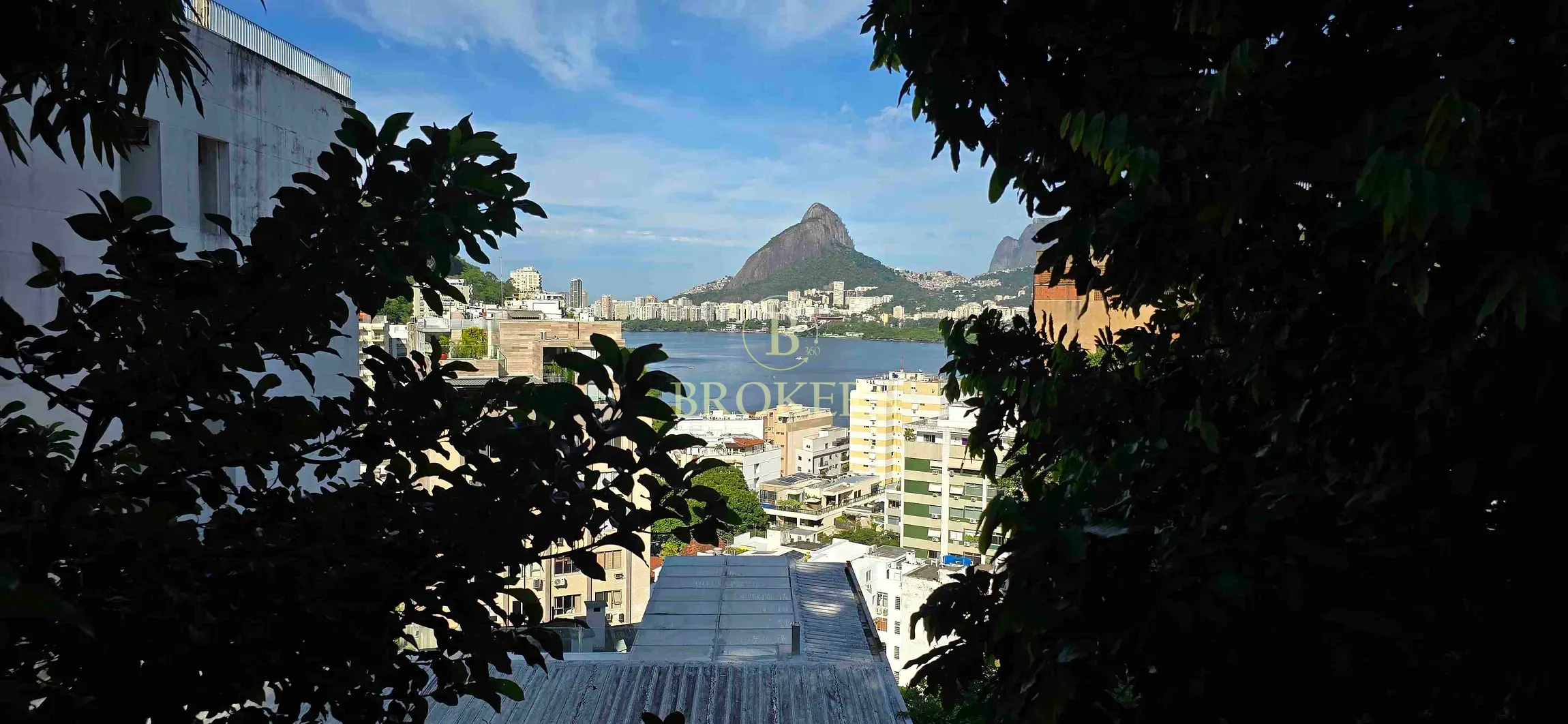 Deslumbrante Casa a venda na Rua Sacopã, Lagoa, Rio de Janeiro. — foto 37
