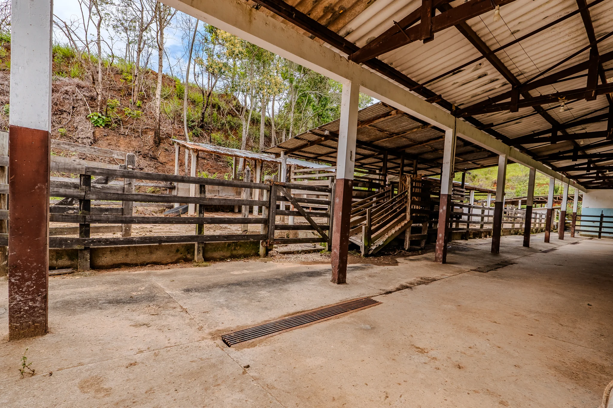 Fazenda à venda com 80 Alqueires em Redenção da Serra/SP. 