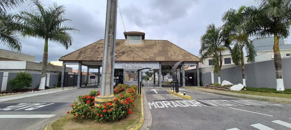 Casa à venda com 3 suítes no Condomínio Parque das Araucárias em Tremembé/SP.