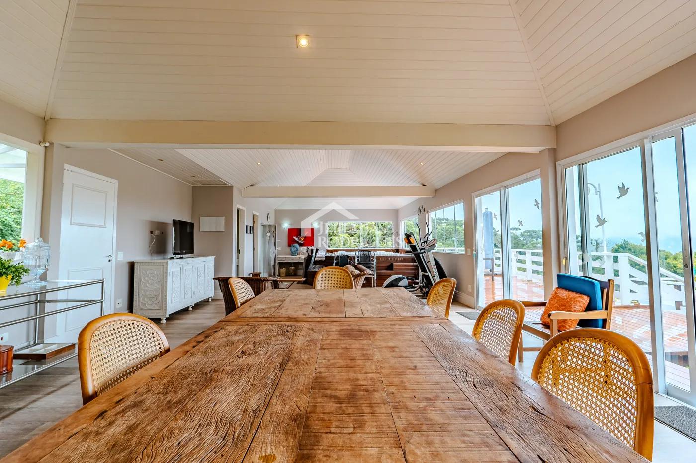 Casa à venda por R$ 4.400.000,00 - Campos do Jordão/SP