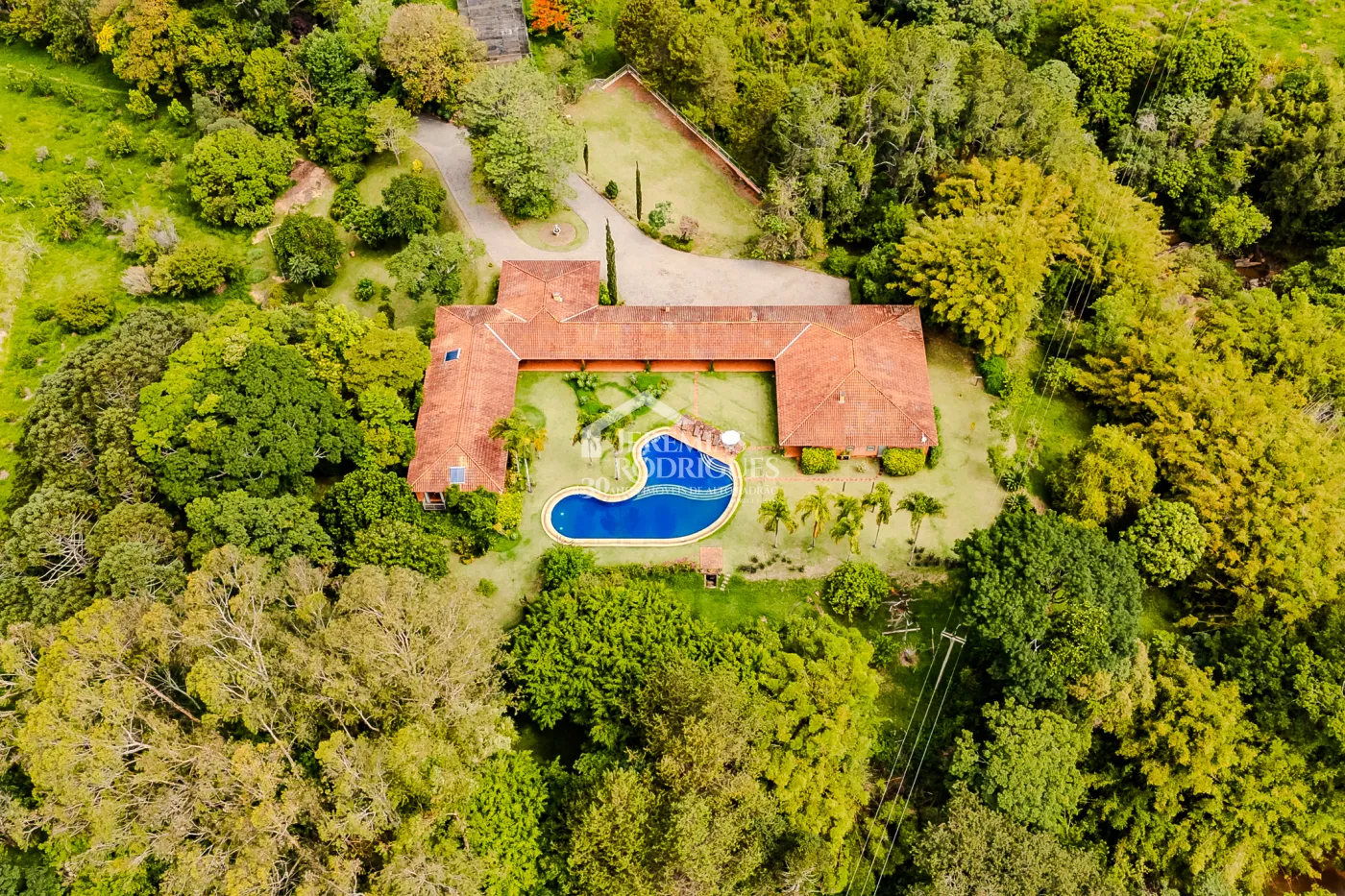 Casa à venda por R$ 6.200.000,00 - Cunha/SP