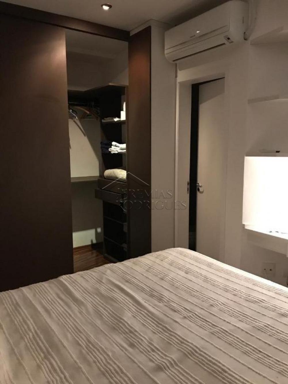 Apartamento com 3 dormitórios, 126 m² - Edifício Village Towers - Taubaté/SP.
