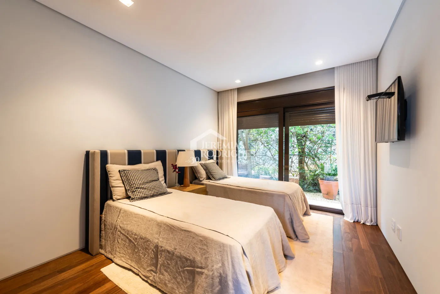 Casa para venda com 4 suítes no Condomínio Fazenda Dona Carolina em Itatiba/SP