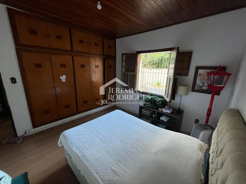 Casa com 3 dormitórios, 235 m² - Centro - Pindamonhangaba/SP