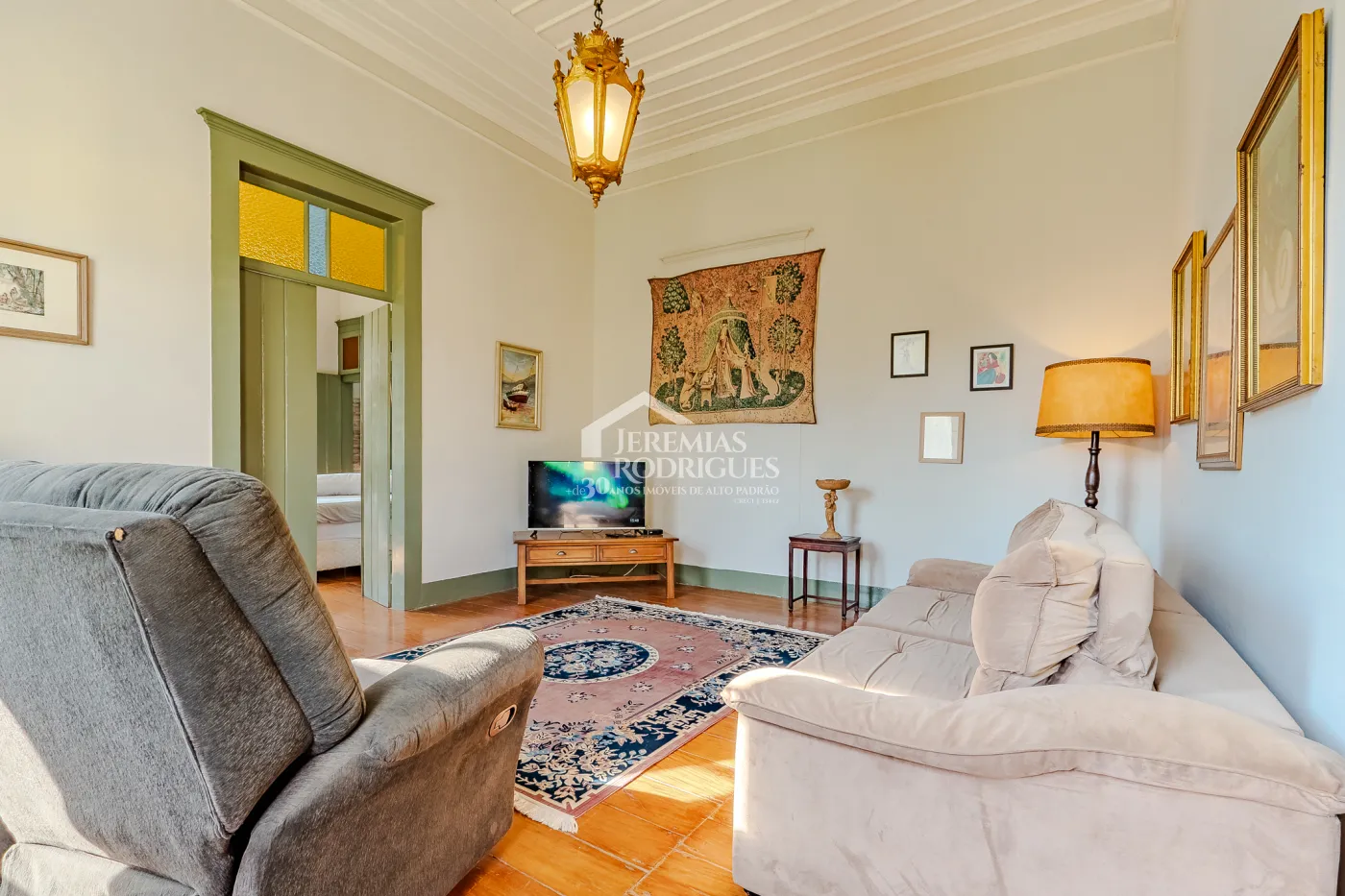 Fazenda à venda com 919,6 hectares em Cachoeira Paulista/SP.