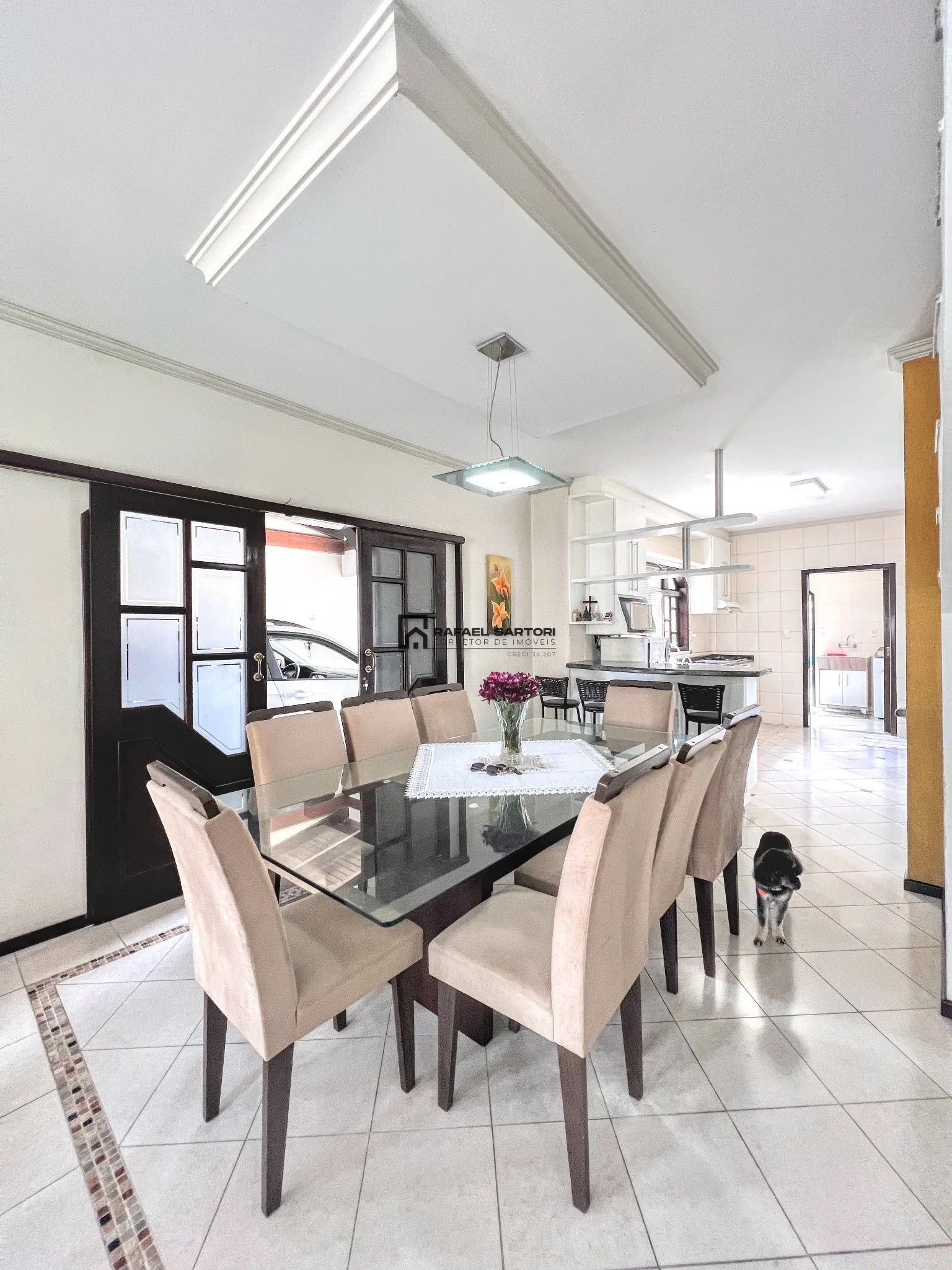 CASA COM AMPLO TERRENO BAIRRO NOVA BRASILIA 