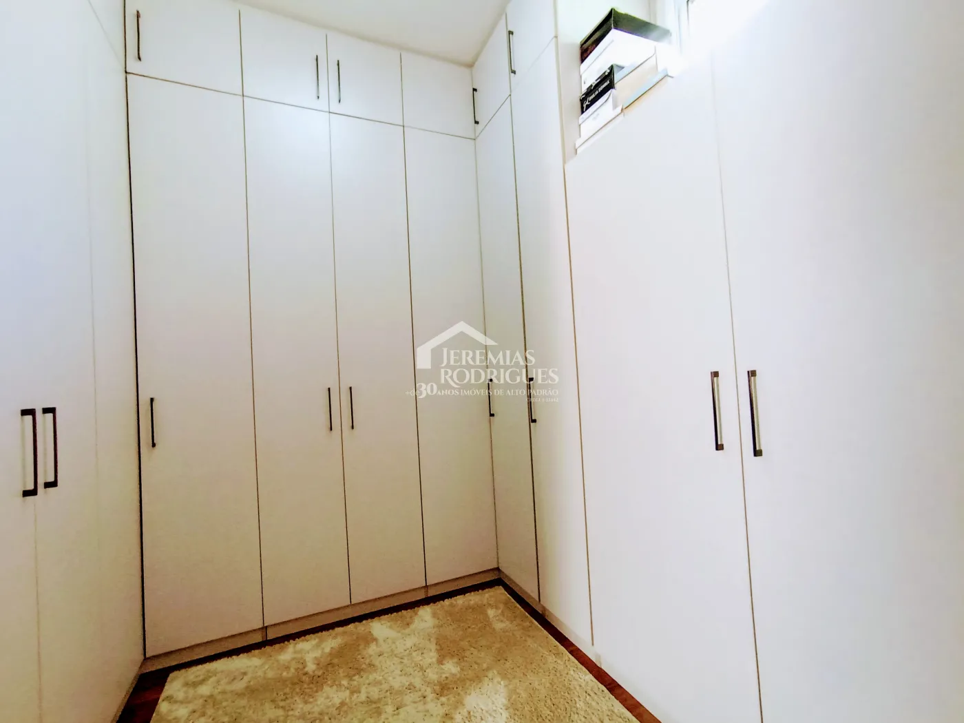 Casa para venda com 3 dormitórios no Condomínio Campos Do Conde II Versailles em Tremembé/SP