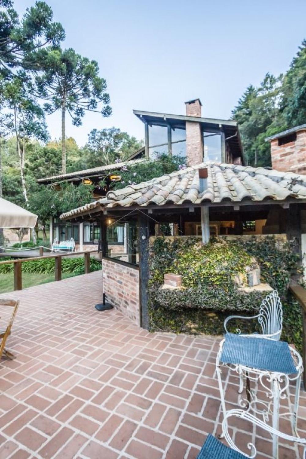 Casa com 3 quartos, 630 m², à venda por R$ 6.500.000- Condomínio Pedra de Fogo - Campos do Jordão/SP