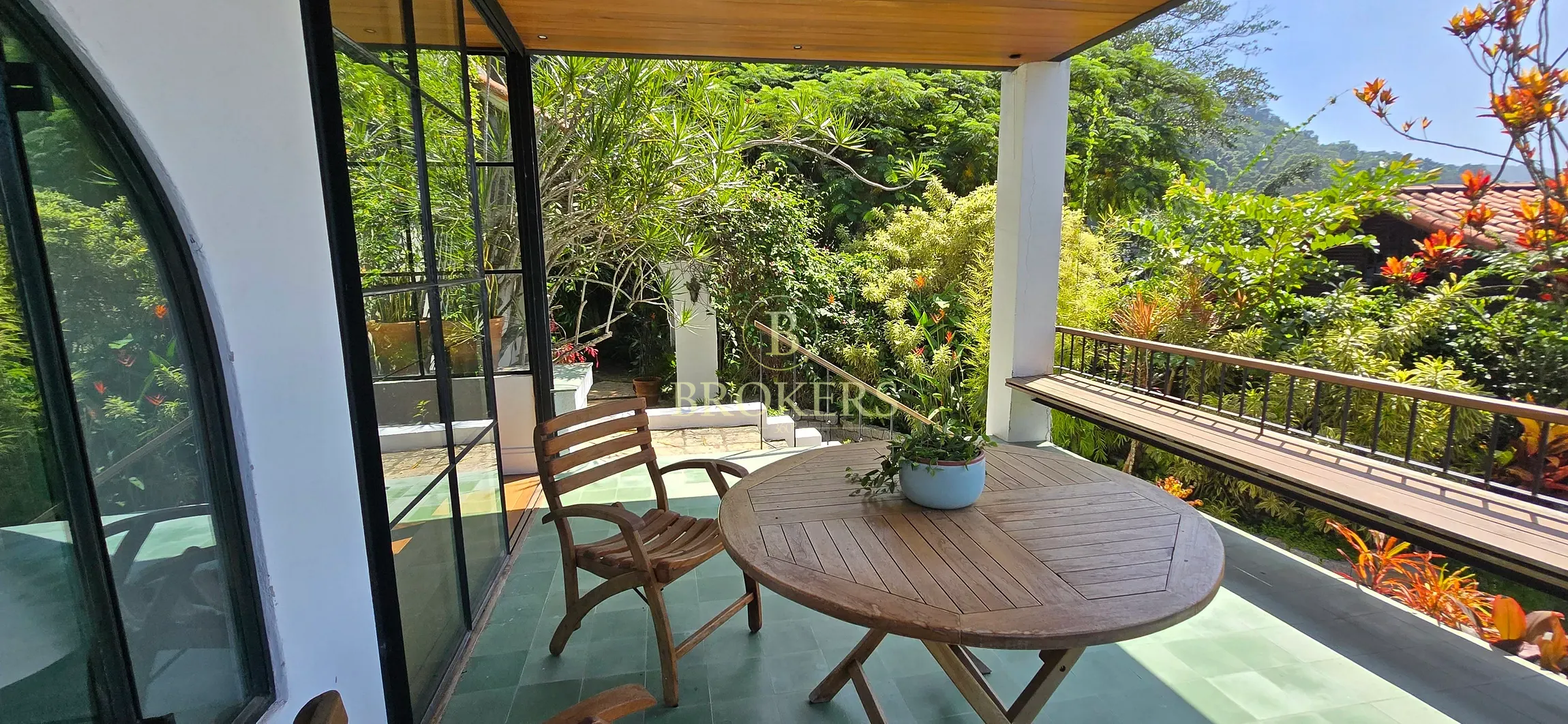 Mansão Colonial a venda em Santa Teresa: 2 Casas, Piscina e Área Gourmet. Terreno de 2.000m² , vist — foto 24