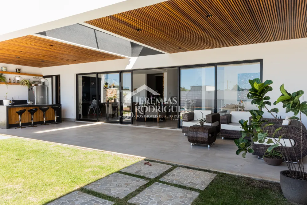 Casa com 4 suítes, 529,3 m² - Condomínio Colonial Village II - Pindamonhangaba/SP