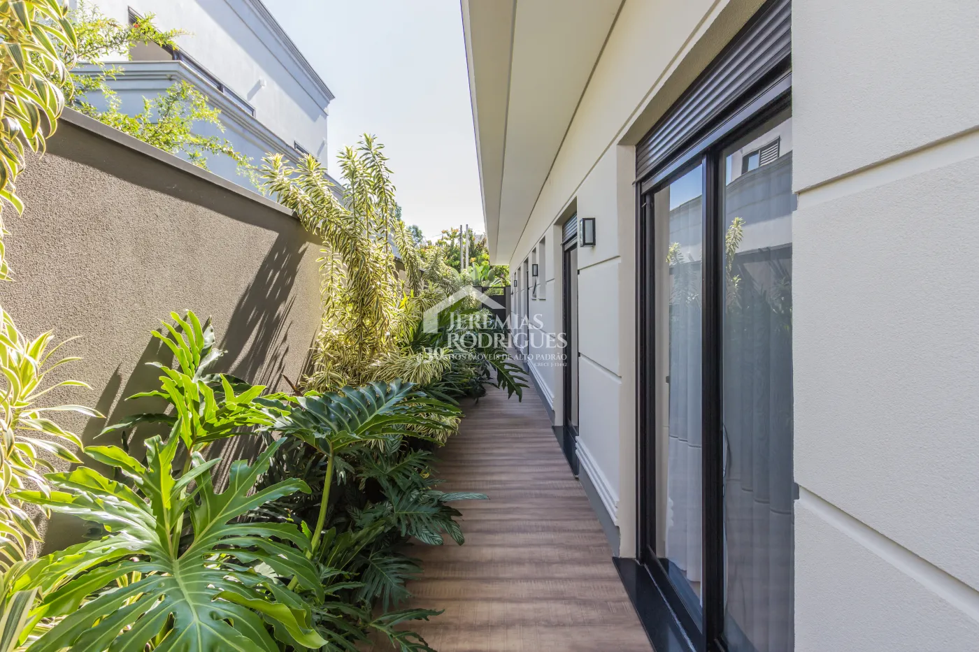 Casa à venda no Condomínio Residencial Terras de San Marco em Taubaté/SP.