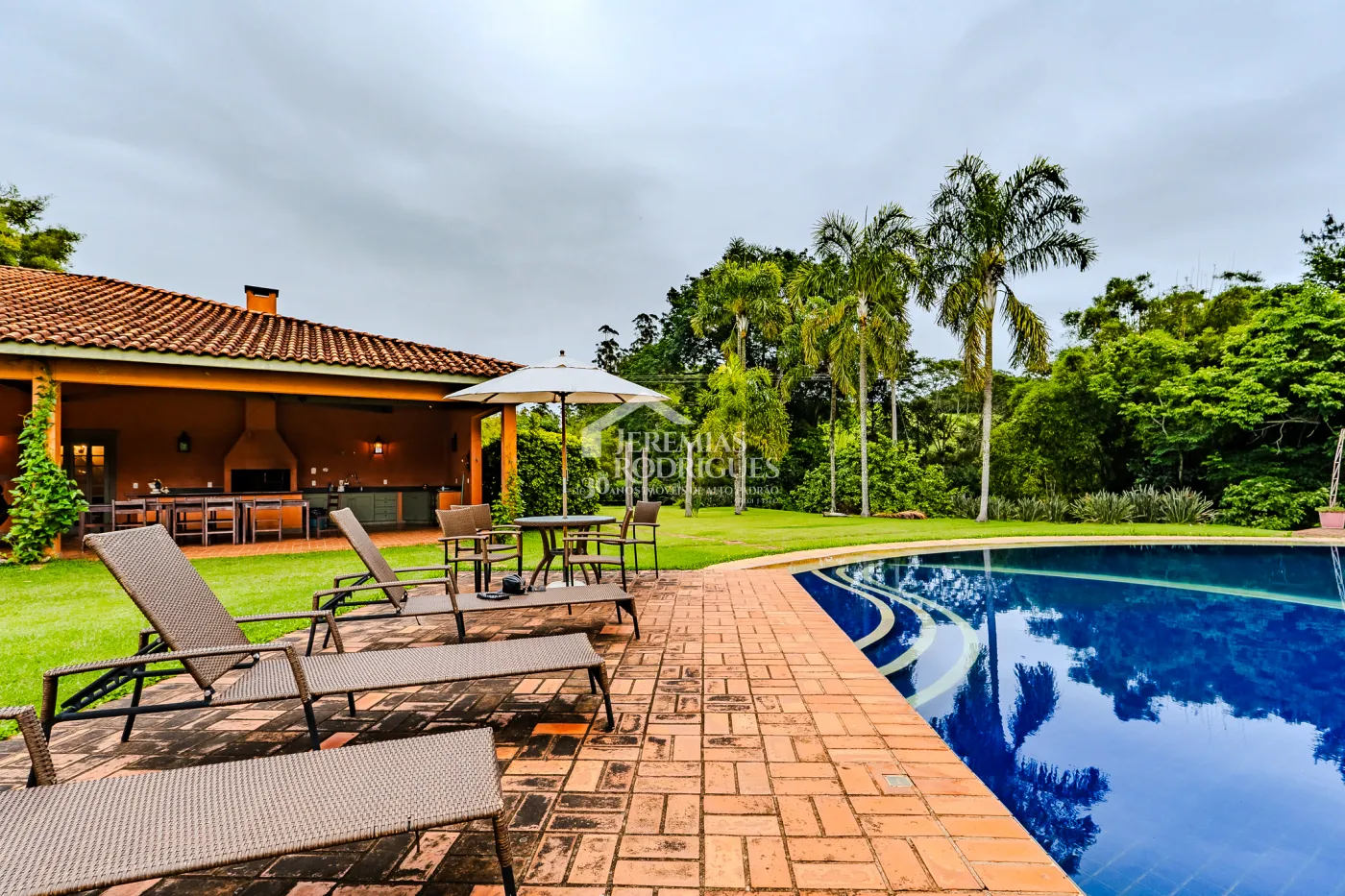 Casa à venda por R$ 6.200.000,00 - Cunha/SP
