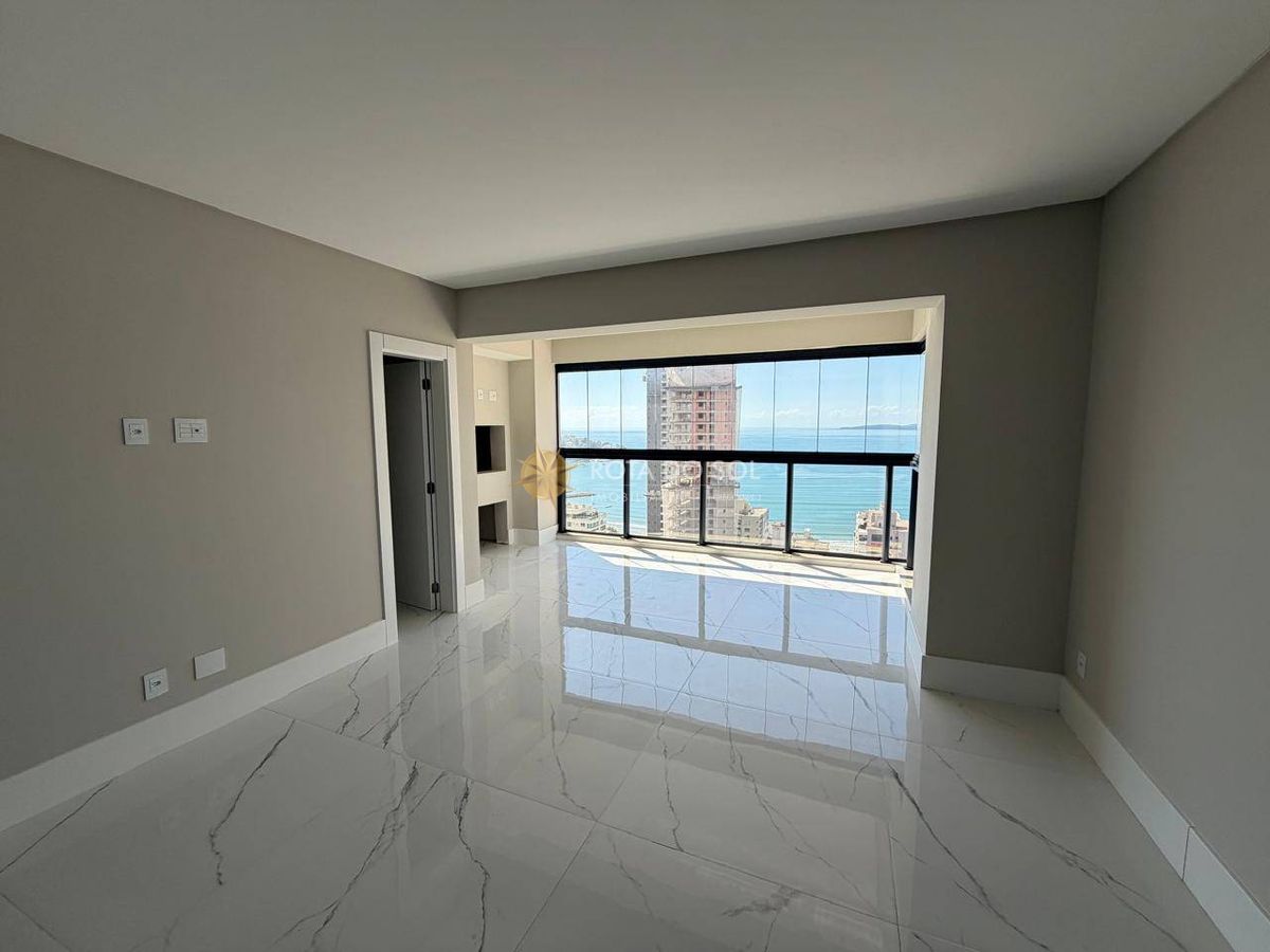 Grand Mirage Apartamento 3 Suítes Vista Mar no Centro de Itapema