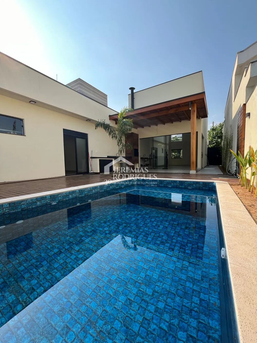 Casa com 3 suítes, 187 m² - Condomínio Campos do Conde II, em Tremembé/SP.