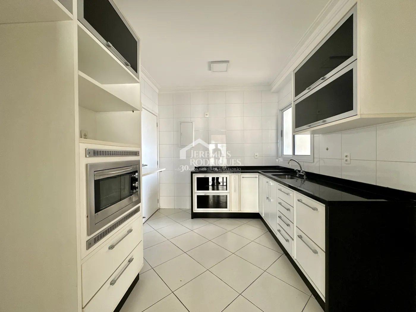 Apartamento com 3 suítes, 130 m² - Edifício Figueiras - Taubaté/SP