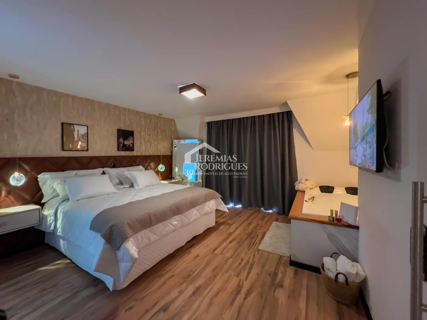 Pousada com 10 suítes, 518 m² - Recanto das Araucárias - Campos do Jordão/SP.