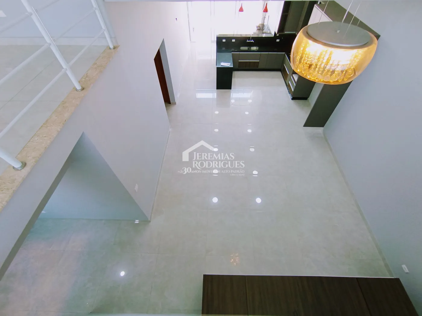 Casa para venda e locação com 3 dormitórios, no Condomínio Campos do Conde II em Tremembé/SP.