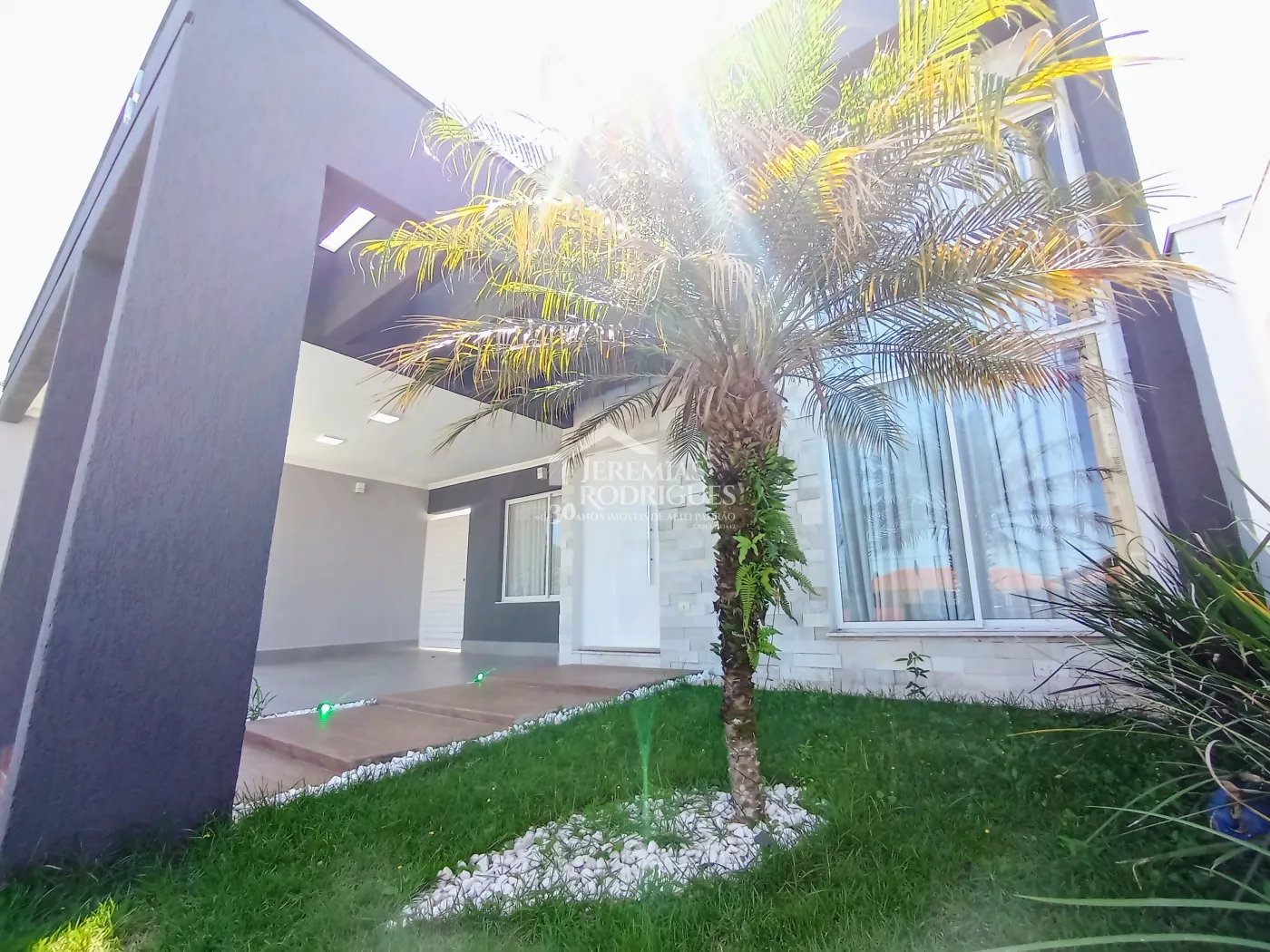 Casa para venda com 3 dormitórios no Condomínio Residencial Tecoara em Taubaté/SP