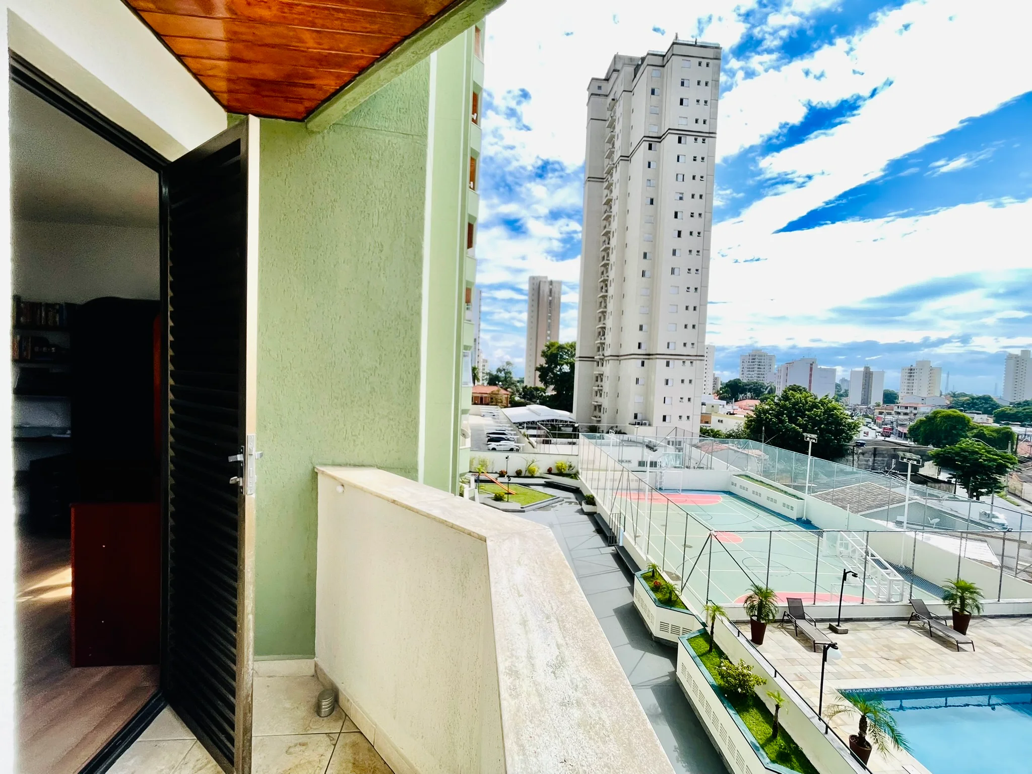 Apartamento à venda com 3 dormitórios, 173m² no Condomínio Green Tower em Taubaté/SP