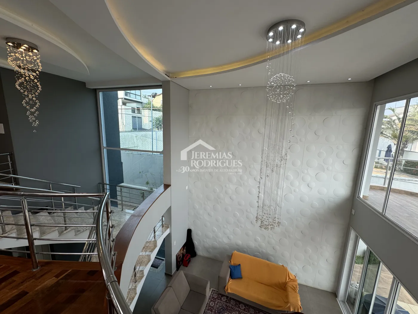 Casa com 4 dormitórios, 489 m² - Residencial Santa Helena - Caçapava/SP.